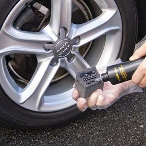Soft99 DiGloss Oniguro Tire Wax 200ml (2 applicators included)