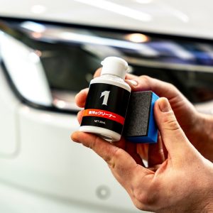 Soft99 Megami Headlight Refresh Kit (50ml Cleaner & 10ml Coating)